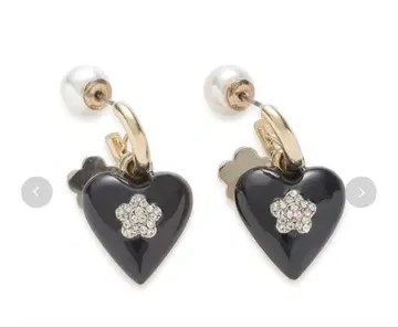 LILY BROWN x MARY QUANT 데이지 모티브 전개 귀걸이