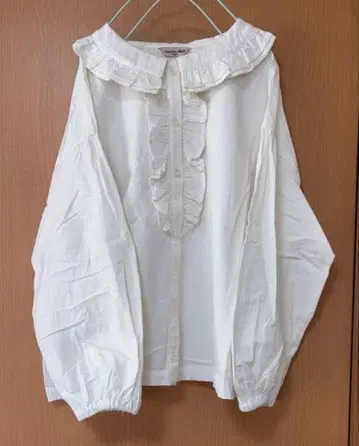 사만사 모스모스 기모 프릴 칼라 블라우스 오프