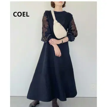 [ 가격 인하 환영 ] COEL 코엘 라메 니트 오버롤 스커트