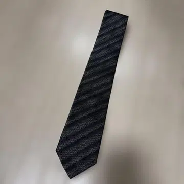 밴딩 오브제 실크 100% 넥타이 블랙 그레이 스네이크 패턴