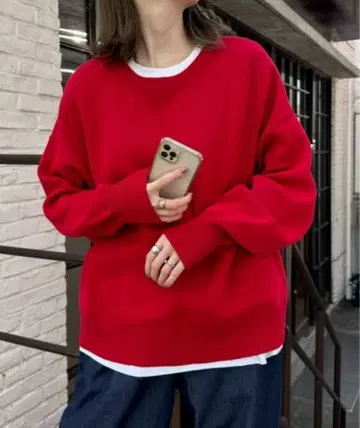 새상품 [면 100% 세탁 가능] 맨투맨 스타일 볼륨 슬리브 니트 레드