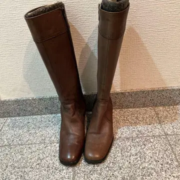 브라운 가죽 롱 부츠