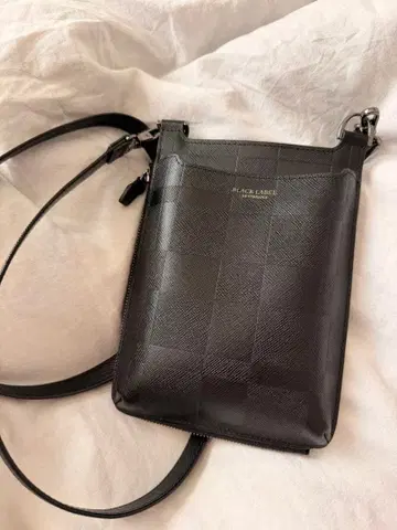 BLACK LABEL 숄더백 블랙