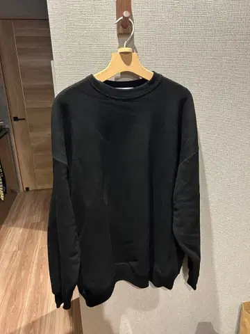 Graphpaper 블랙 맨투맨 사이즈 2