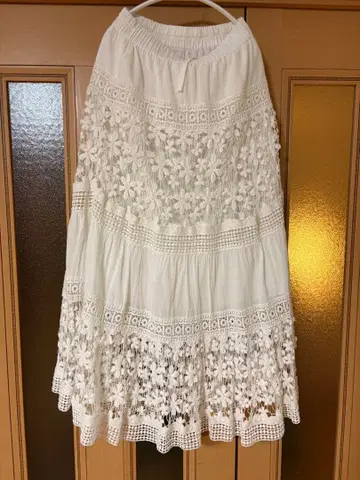 러브 부티크 봉봉 레이스 스커트