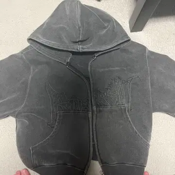 BLESSU 그레이 집업 후드티