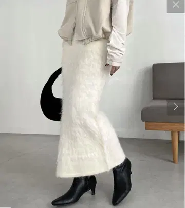 CAPRICIEUX LE MAGE 샤기 퍼 스커트 38