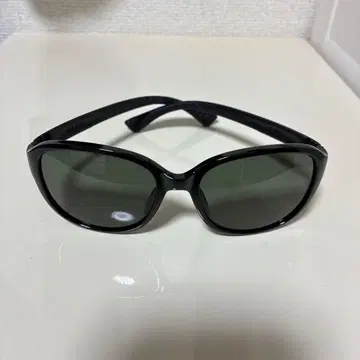 FLOAT VEGA BLACK /GY - Active Black