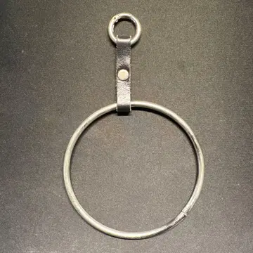 금속제 카라비너 (가죽 포함)