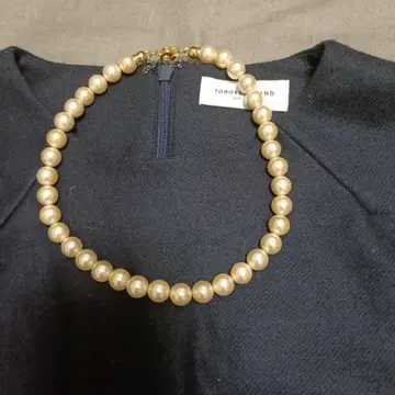 크림색 펄 목걸이