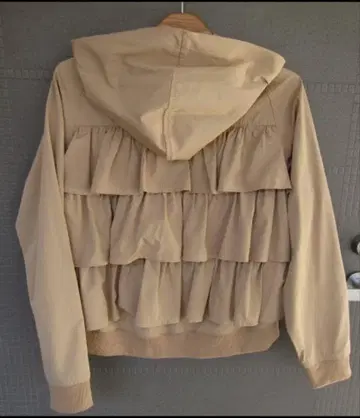 핑크하우스 백 프릴 후드 부착 블루종 2023SS