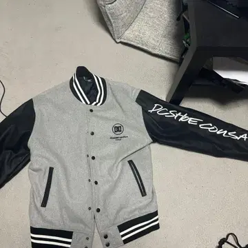 DC 바시티 자켓 그레이/블랙 M