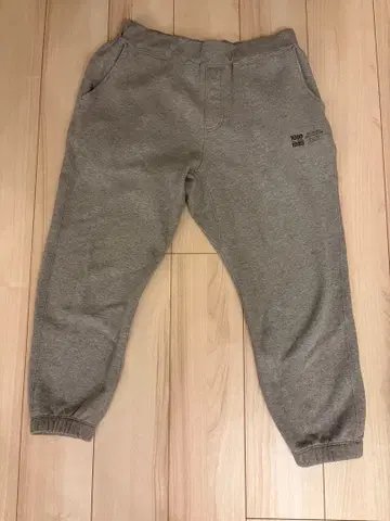 뉴발란스 1000 1985 그레이 스웨트 팬츠