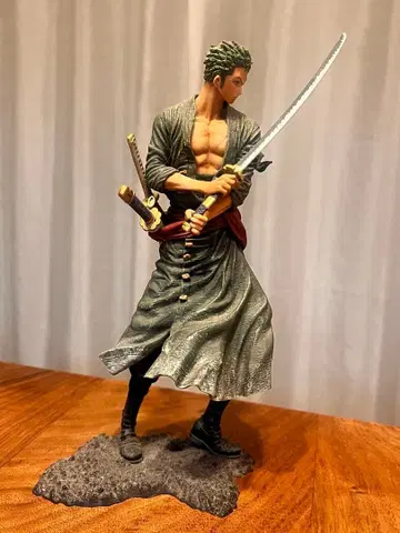 원피스 조형 x 포토그래퍼 로로노아 조로 피규어 creator