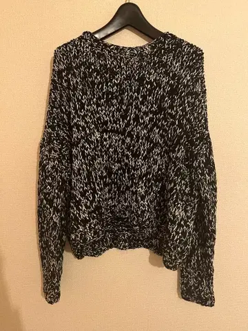 믹스 핸드 니트 풀오버 블랙