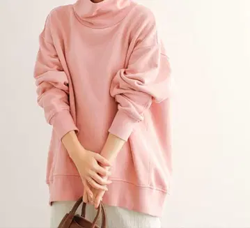 UR TECH 터틀넥 맨투맨 핑크 M 사이즈 택 포함