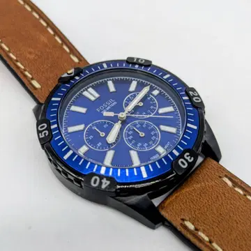 FOSSIL 크로노그래프 손목시계 100미터 방수