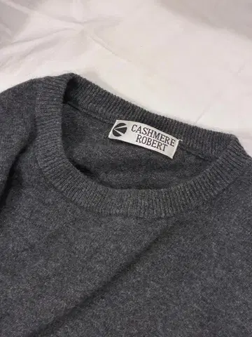 캐시미어 100% 스웨터 노코어
