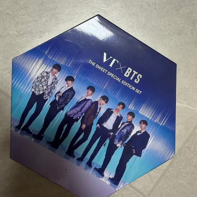 !!구하기 힘들어요!! BTS 방탄소년단 VT 제품 일괄(포카, 포스터)