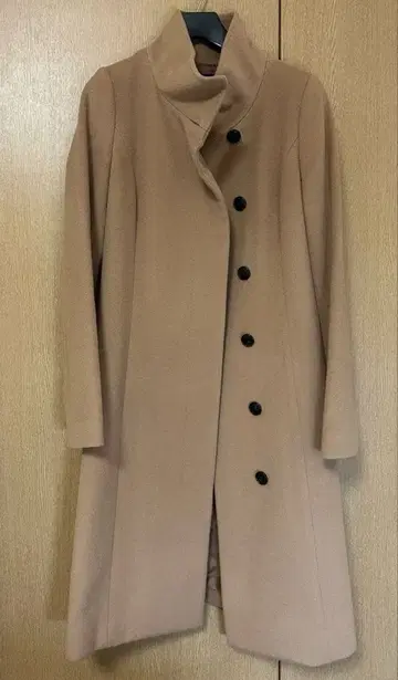 INDIVI 스탠드 카라 롱 코트 카멜