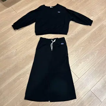 GAP 블랙 스커트 셋업