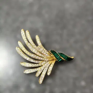 NINARICCI 빈티지 브로치 액세서리 골드 컬러 대