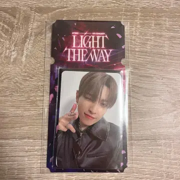 ATEEZ VR 홍중 트레이딩 카드