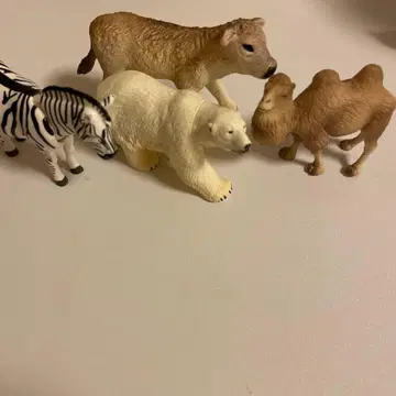 동물 피규어 세트