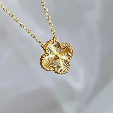 골드 기요셰 조각 [ 희망 신앙 애정 행복 ] 클로버 목걸이