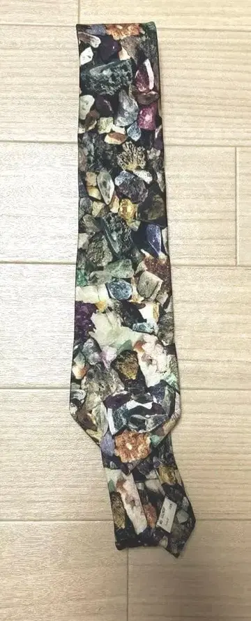 폴 스미스 실크 넥타이 석모양