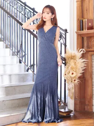 Jewels 글리터 라메 슬리브리스 롱 드레스 S