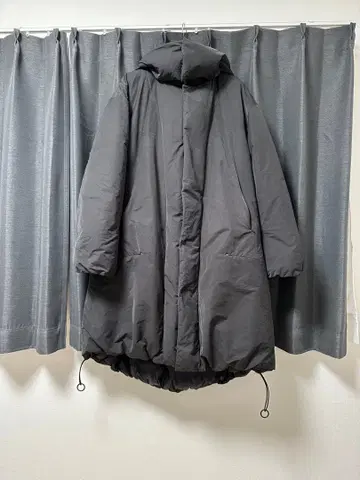 [ 새상품급 ] 와이쓰리 Y-3 다운 코트 폴리 롱 오버 사이즈 코트