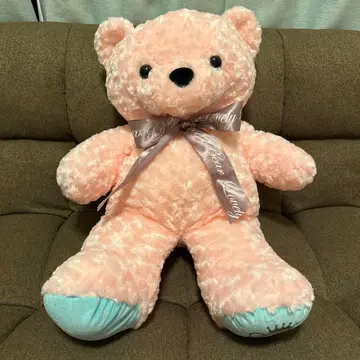 곰 모양 봉제 인형 핑크 리본 포함