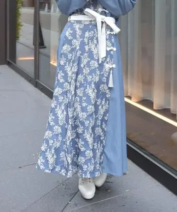 [ 미사용 ] 차이나 스커트 블루 F 엑시즈팜