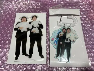 우타다 아크릴 스탠드 & 아크릴 키링 세트