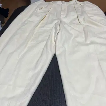 L.L. Bean 슬랙스 34-30 크림색