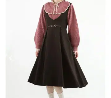 체인 비트 사용 딥 V넥 오버롤 스커트 Fi.n.t