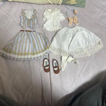 아존 티타임 드레스 set와 사이드 리본 스트랩 슈즈