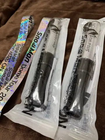 Snow Man Dome Tour 2025-2026 응원봉 2개 세트