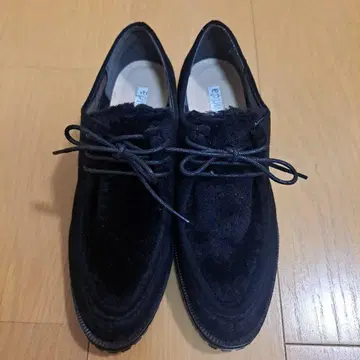 Mathilda 스웨이드 캐주얼 슈즈 22.5cm 블랙