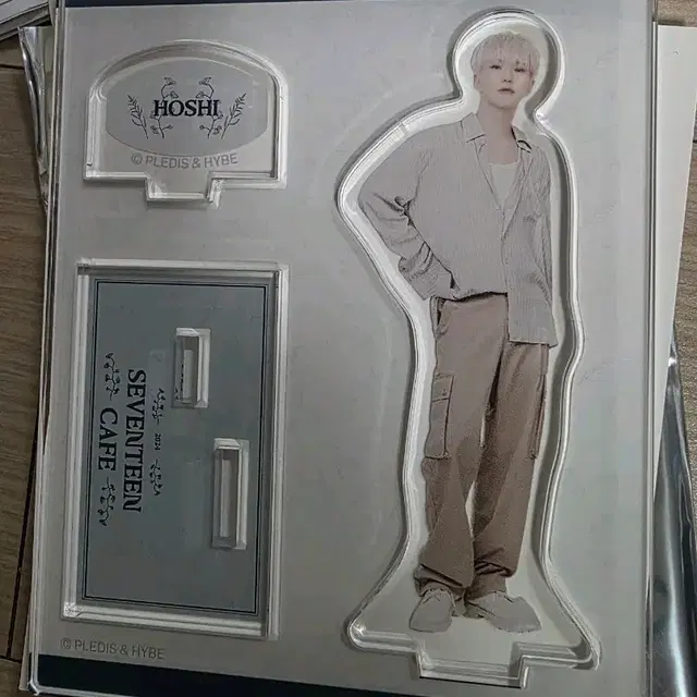 호시 일본 세븐틴 카페 아크릴 스탠드