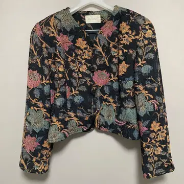 레트로 꽃무늬 자카드 자켓 구제 의류 어깨 패드 블랙 used