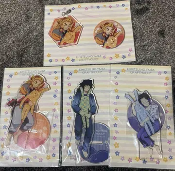 귀멸의 칼날 크라프트 아크릴 스탠드 아크릴 키링 캔뱃지 세트