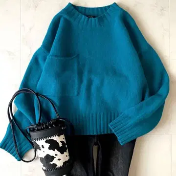 새상품급 스픽앤스팬 폭스 복슬복슬 크루넥 니트 루즈핏