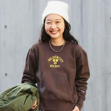 맨투맨 Champion x BEAMS BOY / 별주 리버스 위브