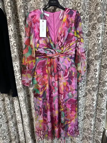 핑크 원피스 드레스 (스페인 말라가산) EU 사이즈 38