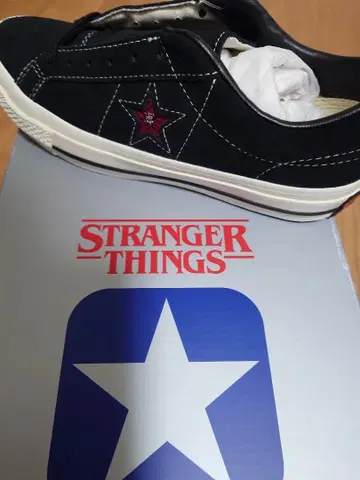 STRANGER THINGS 기묘한 이야기 x 컨버스 미사용 새상품