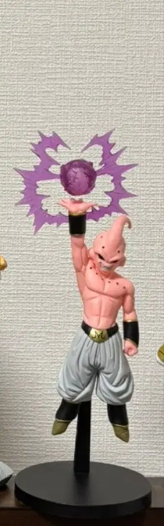 마인 부우 에너지 구 피규어 약 20cm