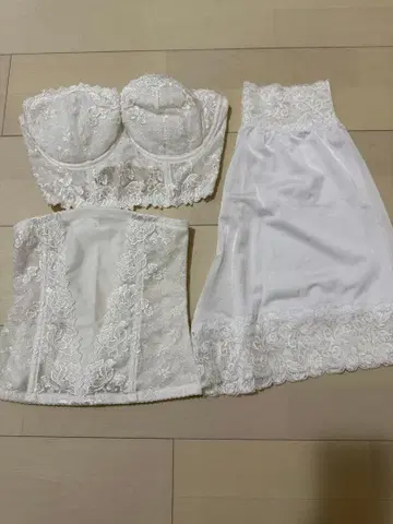 화이트 브라이덜 이너 세트