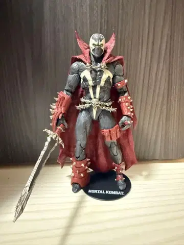 맥팔렌 모탈 컴뱃 11 스폰 w/ 소드